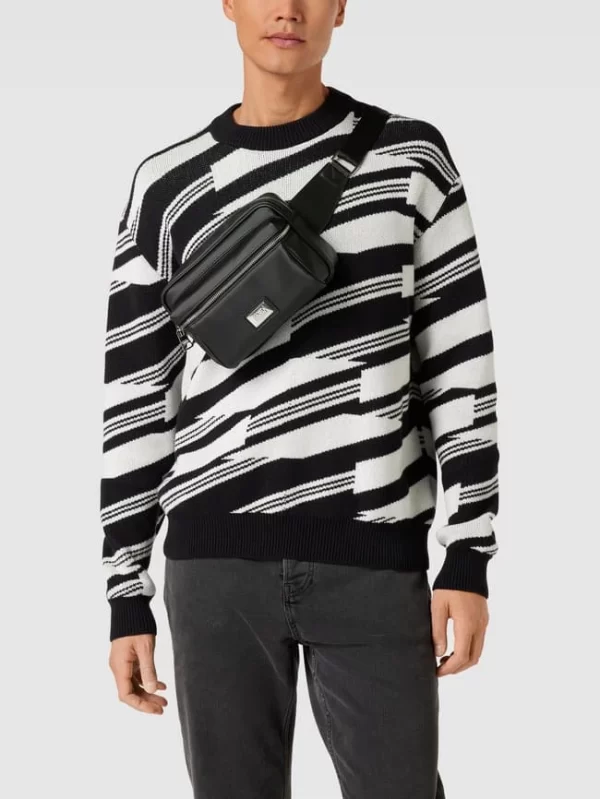 Karl Lagerfeld Umhängetasche Mit Label-Details – Schwarz 1