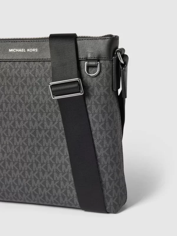 Michael Kors Umhängetasche Mit Allover-Logo – Schwarz 4